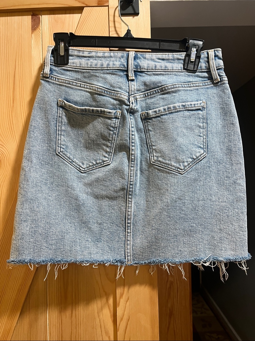 Old navy light Blue Denim Mini Skirt - Casual Raw Hem size 0 - Picture 5 of 6